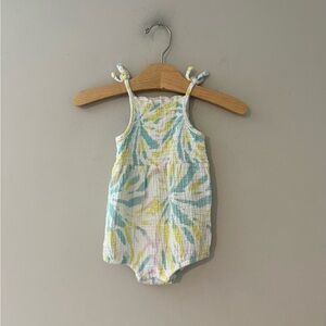 $12 ADD ON Grayson‎ Mini White Muslin Romper 12M Yellow Blue Purple Zara